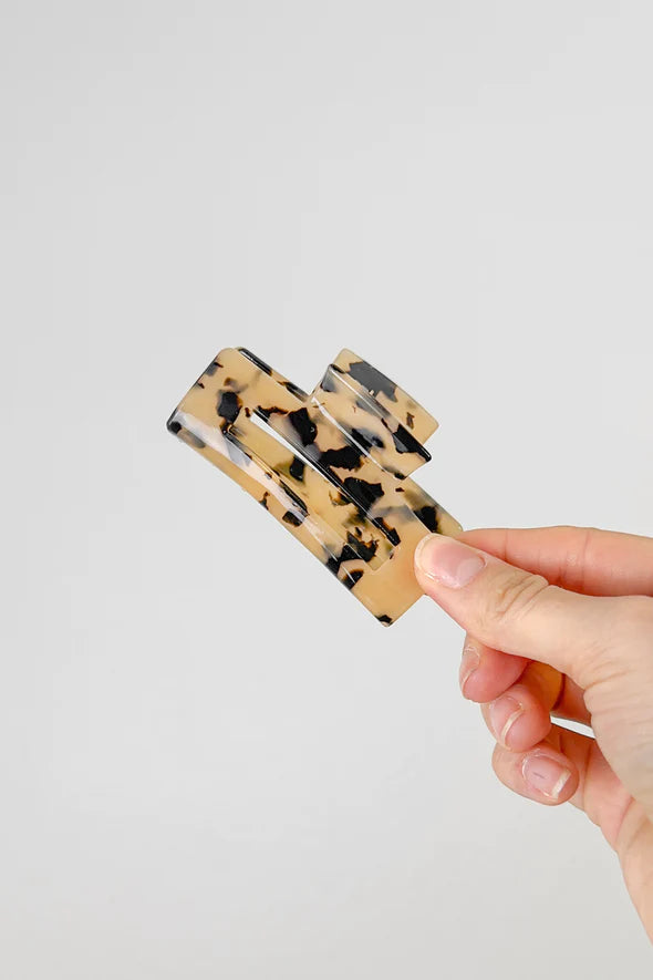 Allie Rectangle Claw Clip