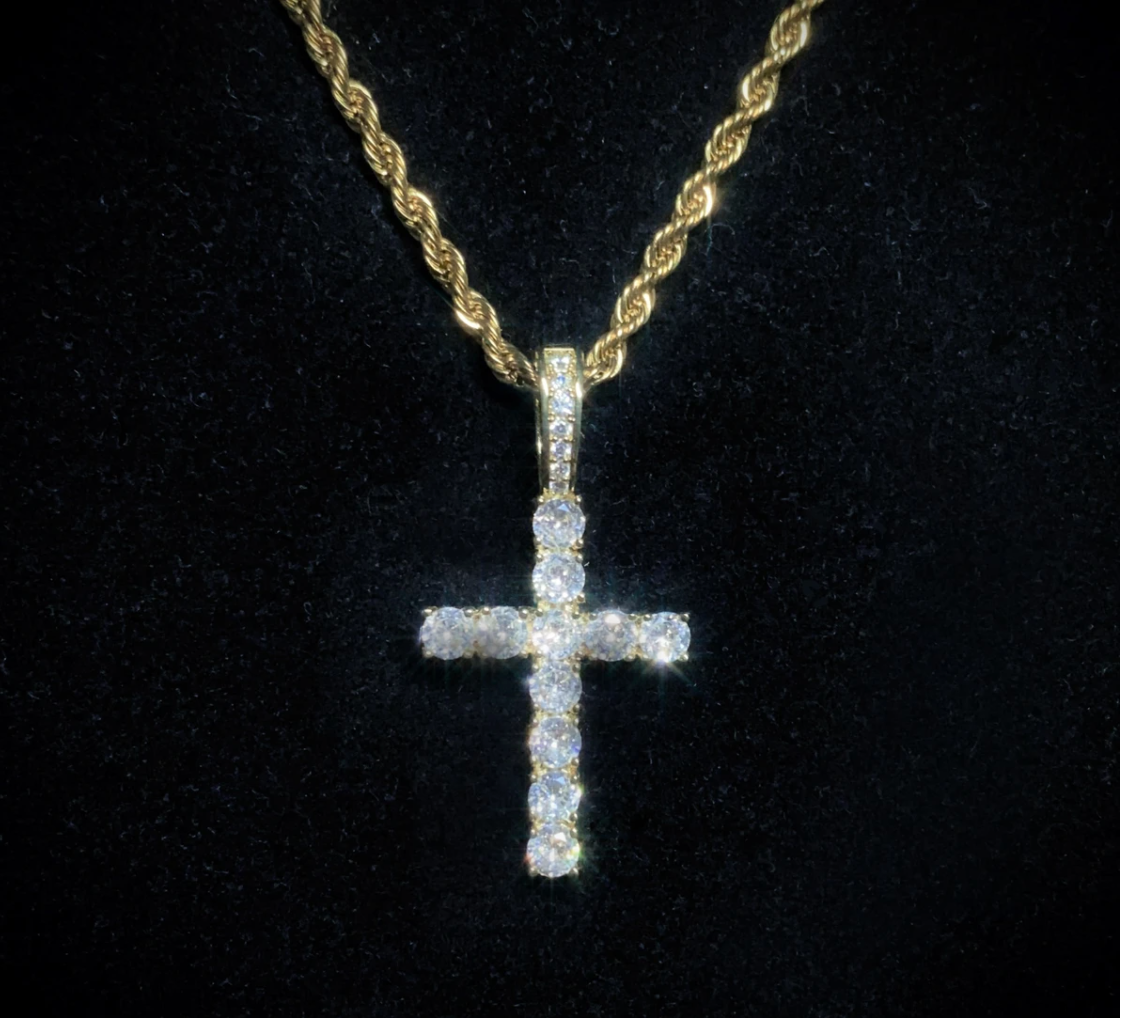 DIAMOND CROSS PENDANT