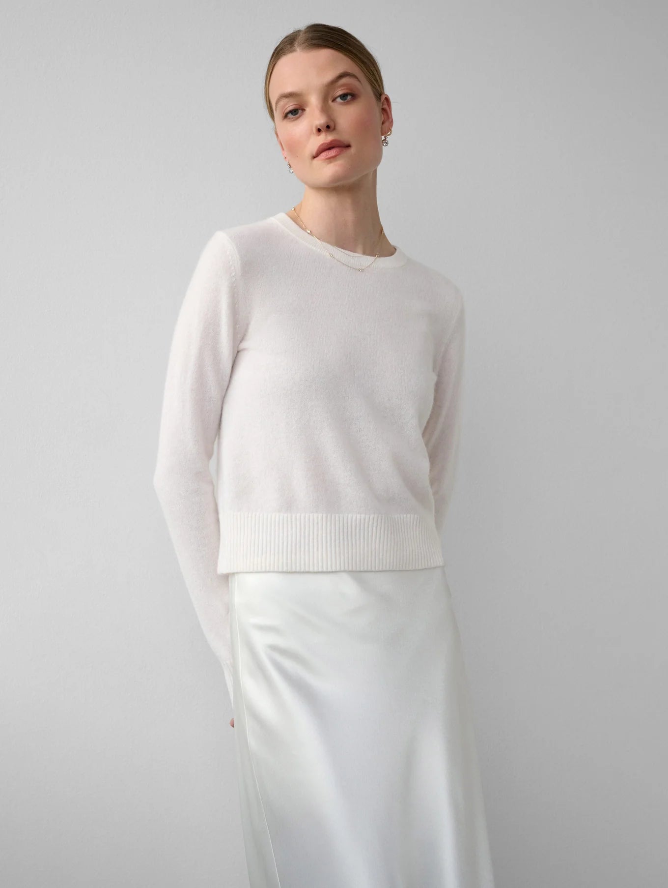 Essential Cashmere Shrunken Crewneck