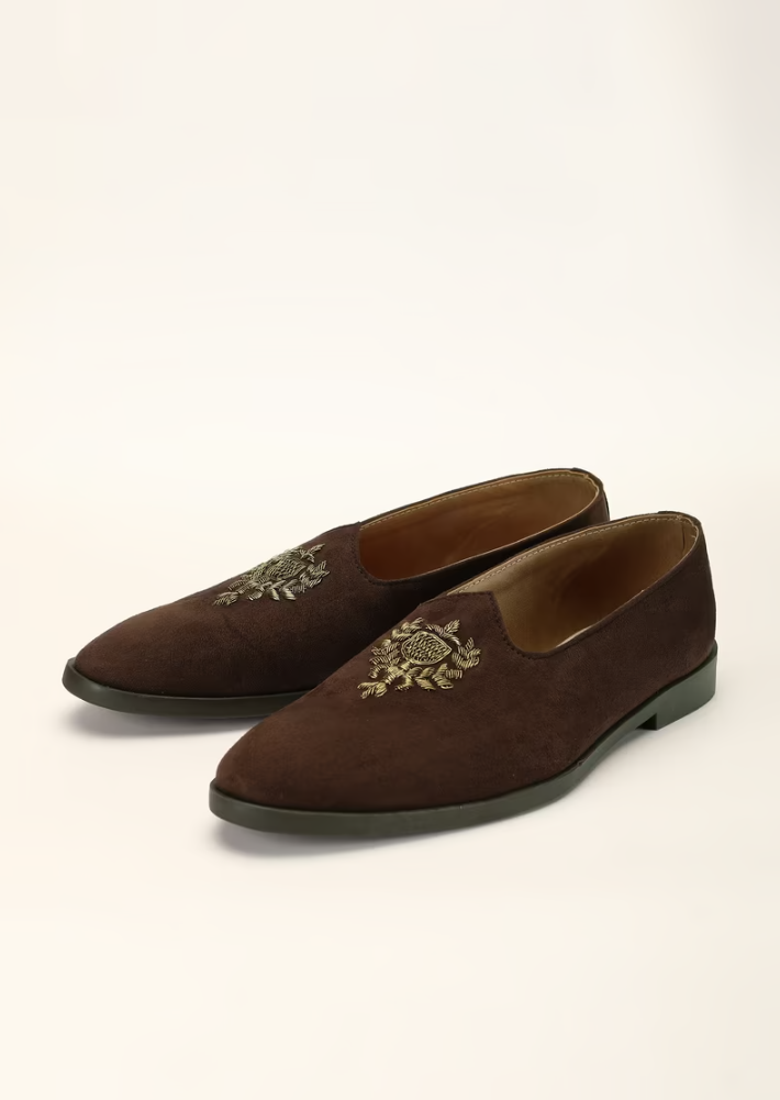 Light Beige Juttis In Suede With Zari Embroidered Motif
