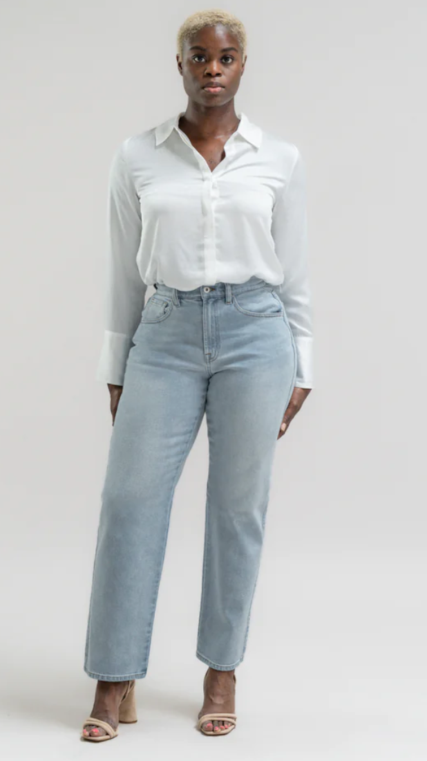 True Straight Jeans