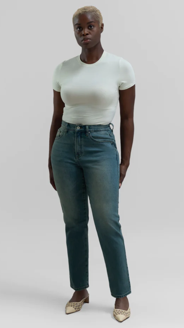 True Straight Jeans