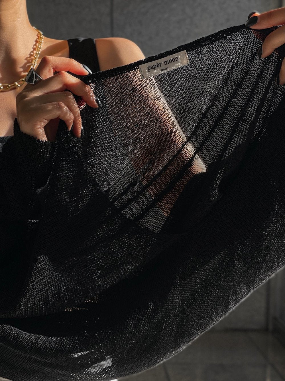 OVERSIZED SHEER LINEN KNIT