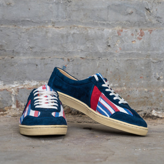 Doc Bess Sneakers