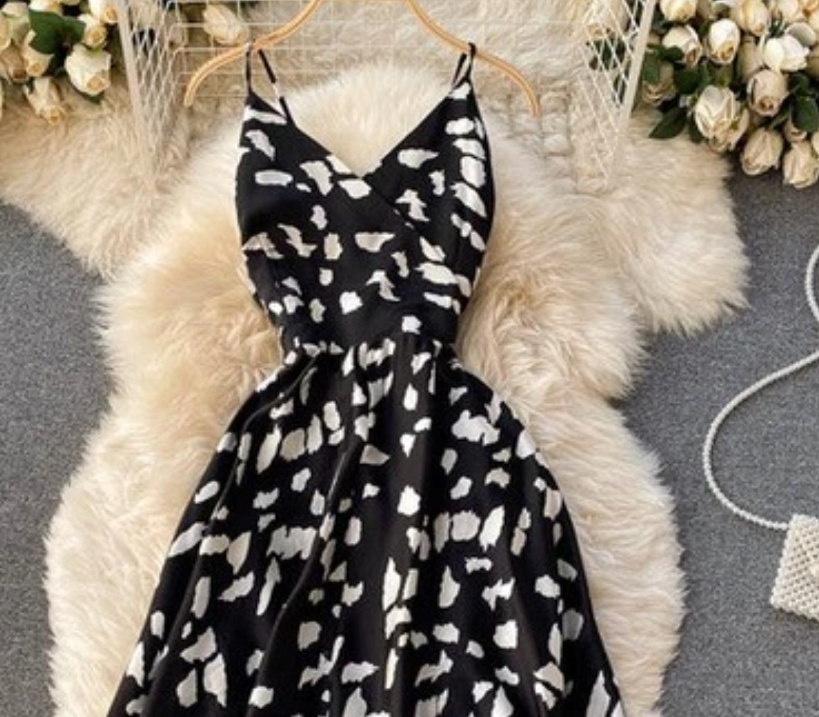 UVAROVO Dress