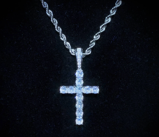 DIAMOND CROSS PENDANT