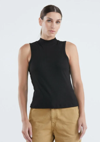 Camiseta de Mujer, Manga Sisa Cuello Tortuga