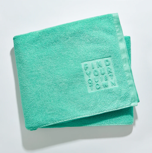 Quiet Towel