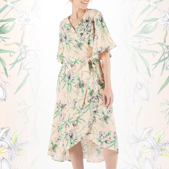 Photogenic Wrap Dress (Casablanca)